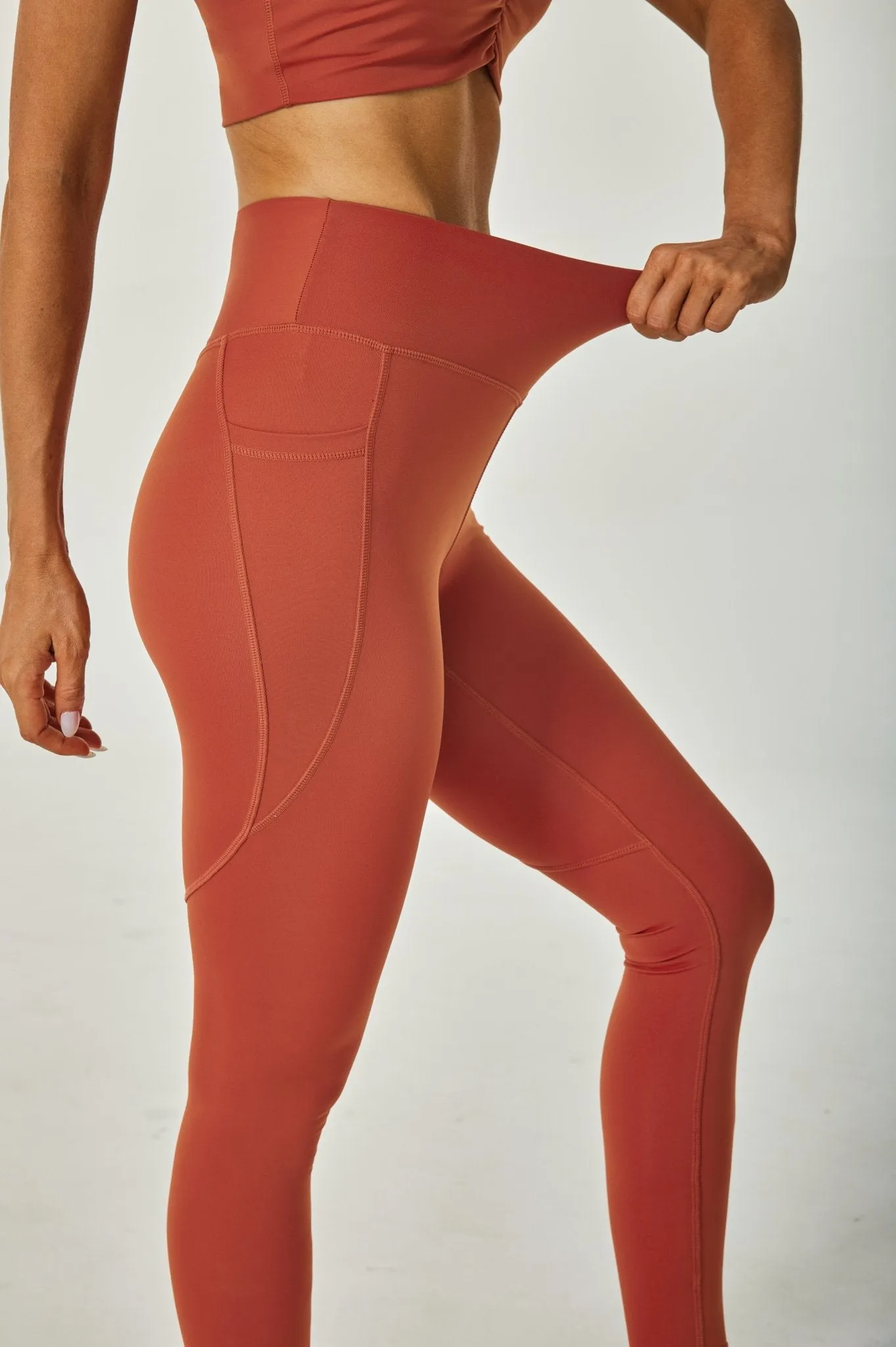 Airflow High-waisted Leggings with Pockets - Orange