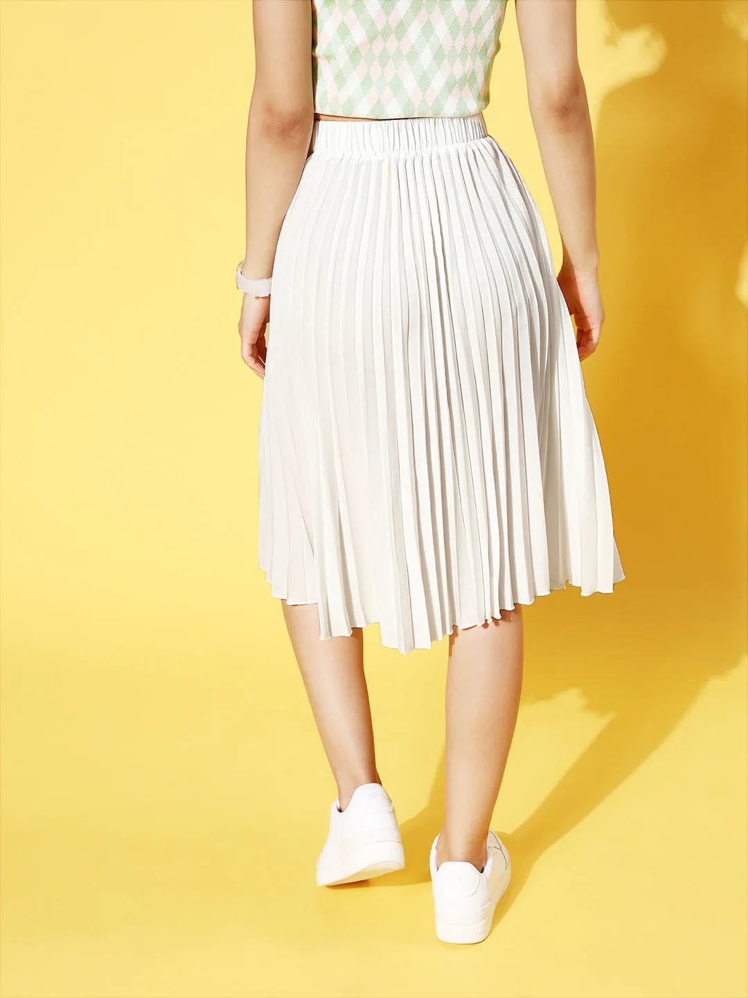 Berrylush Women Solid Off-White Accordion Pleated Slip-On Waist Crepe Flared A-Line Midi Skirt