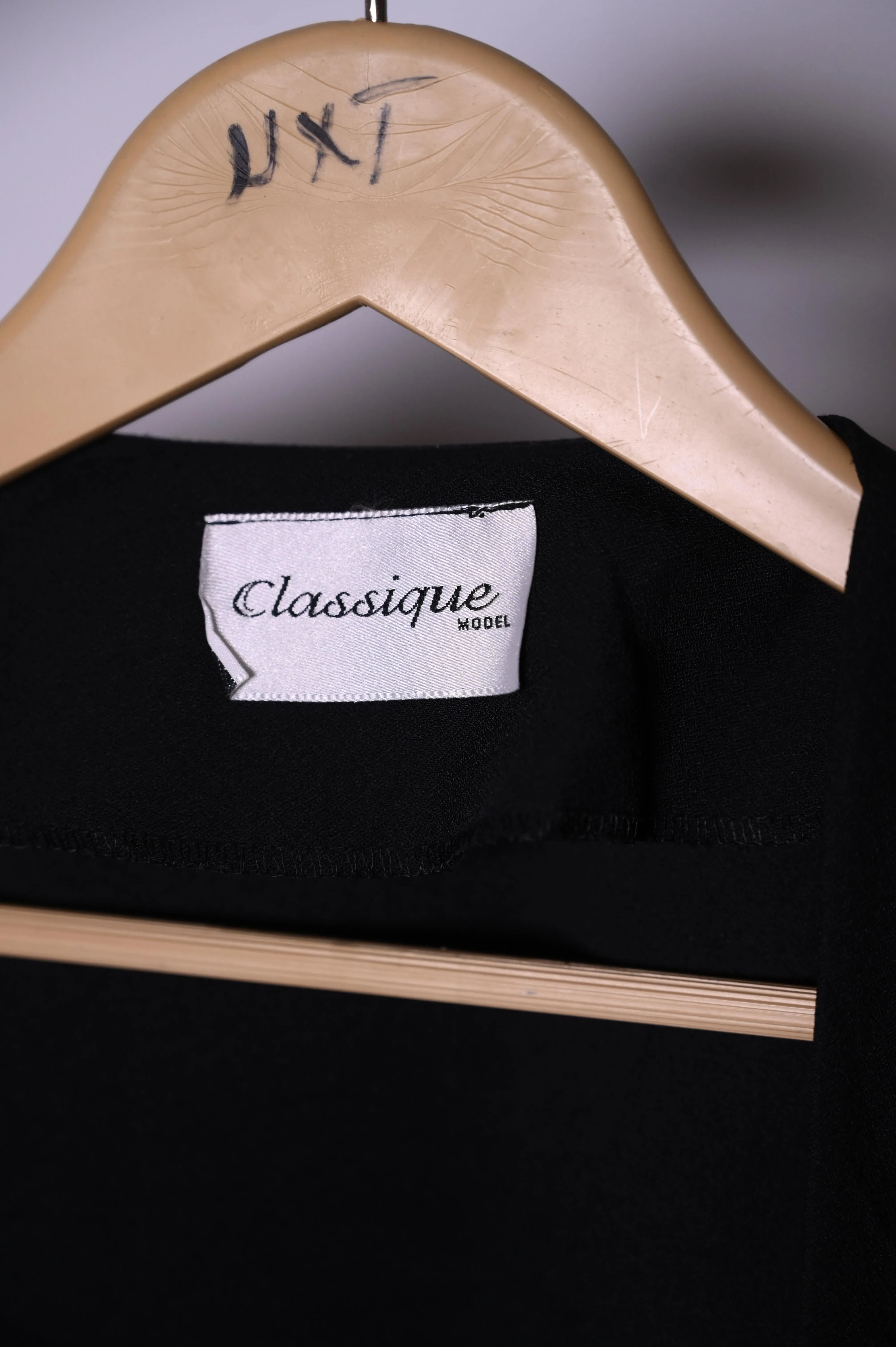 Classique Black Coat