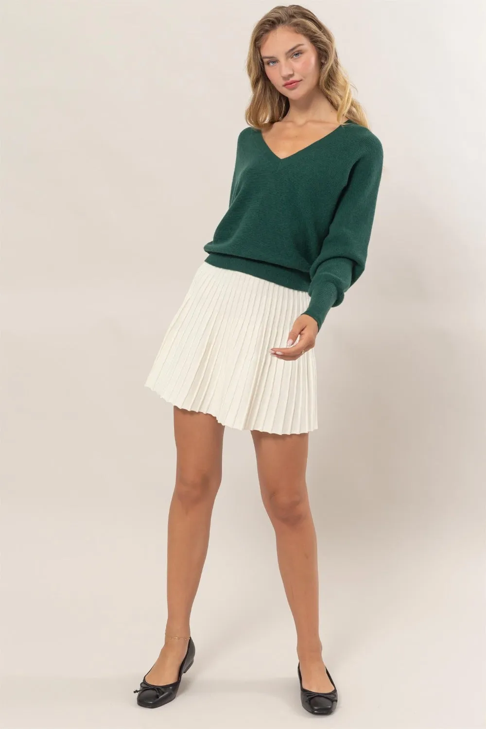 Cream Knit Pleated Flare Mini Skirt (Online Only)