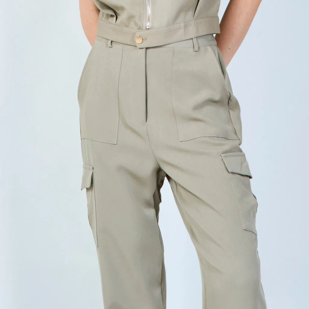 Elegant vest and trouser set with utility pockets wholesale