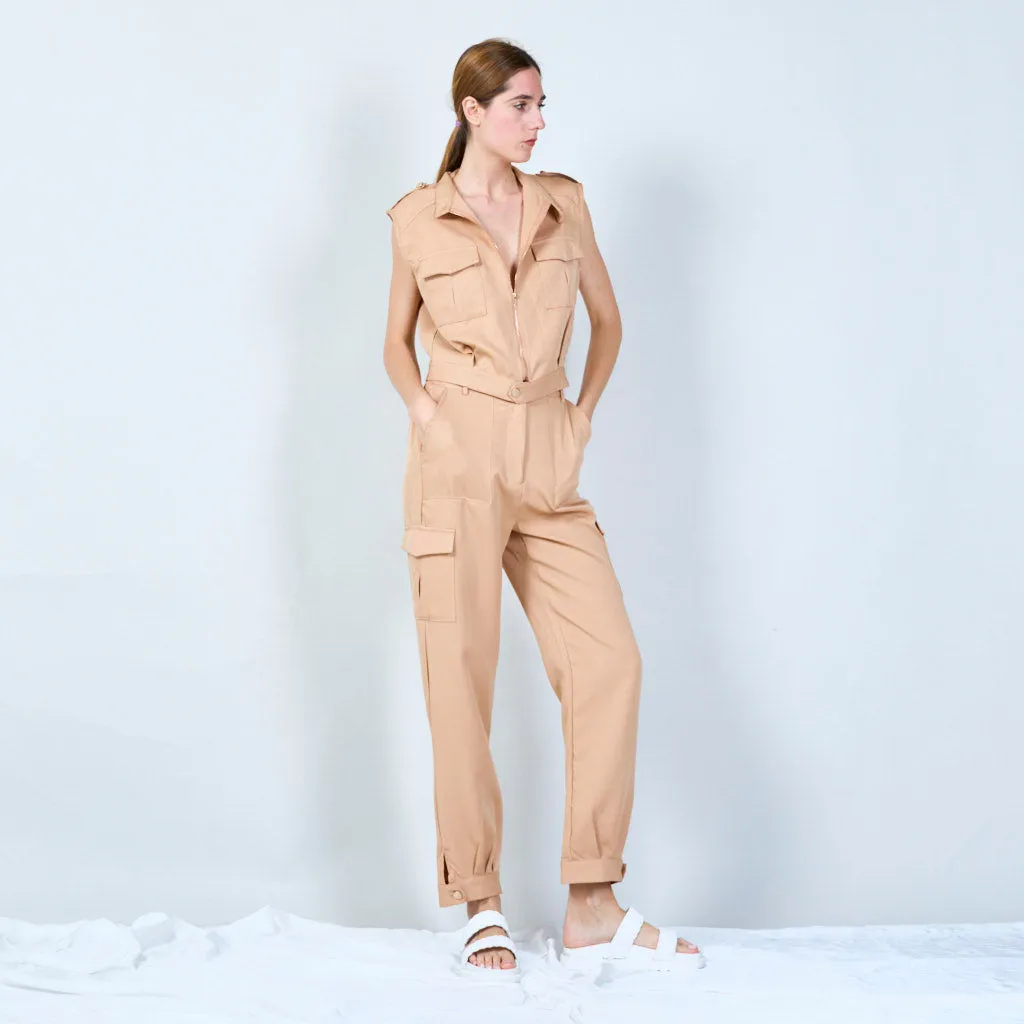 Elegant vest and trouser set with utility pockets wholesale