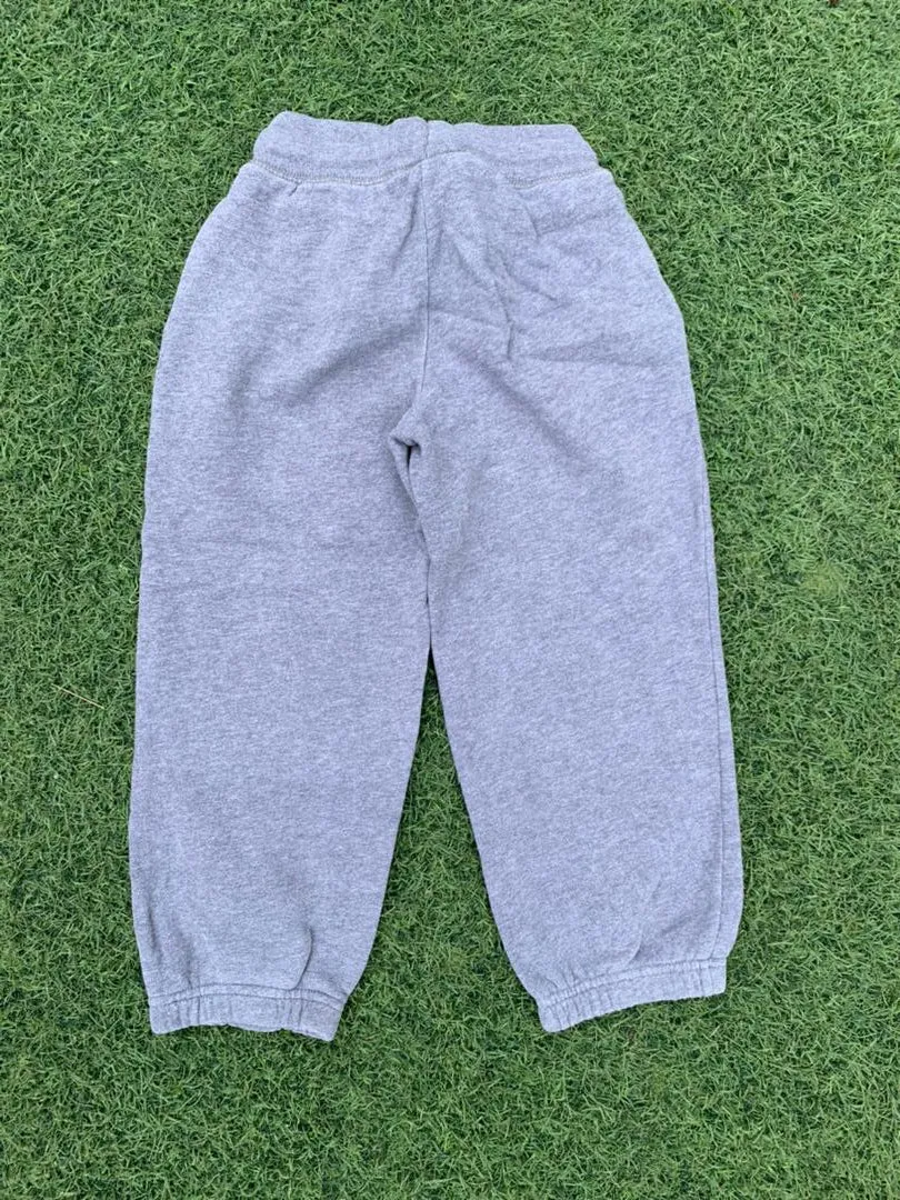 Grey plain joggers size 4-5years