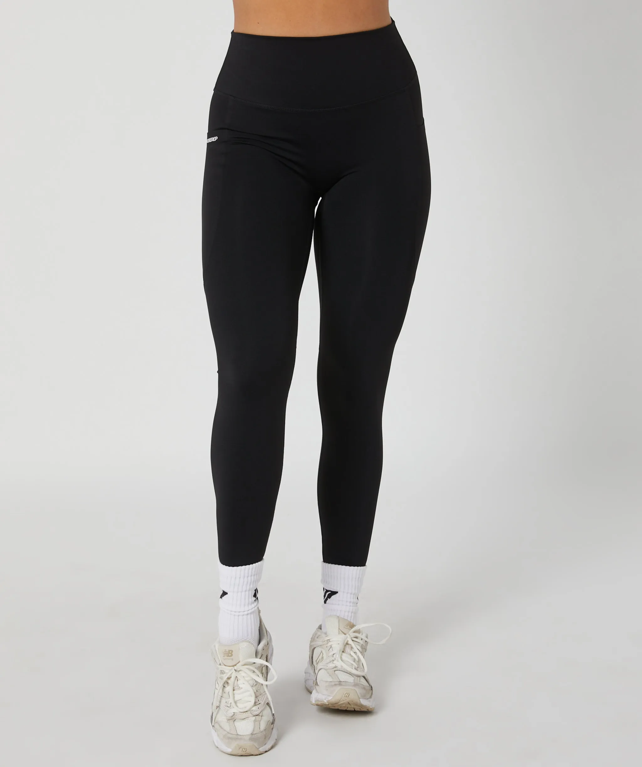 Hype Pocket Leggings Black V3 by OneMoreRep