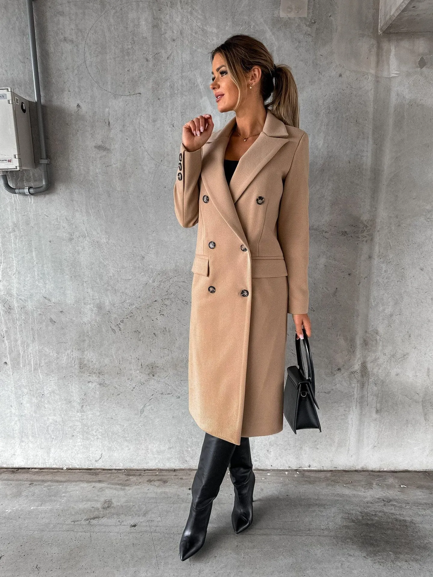 Laura -  Elegant Coat