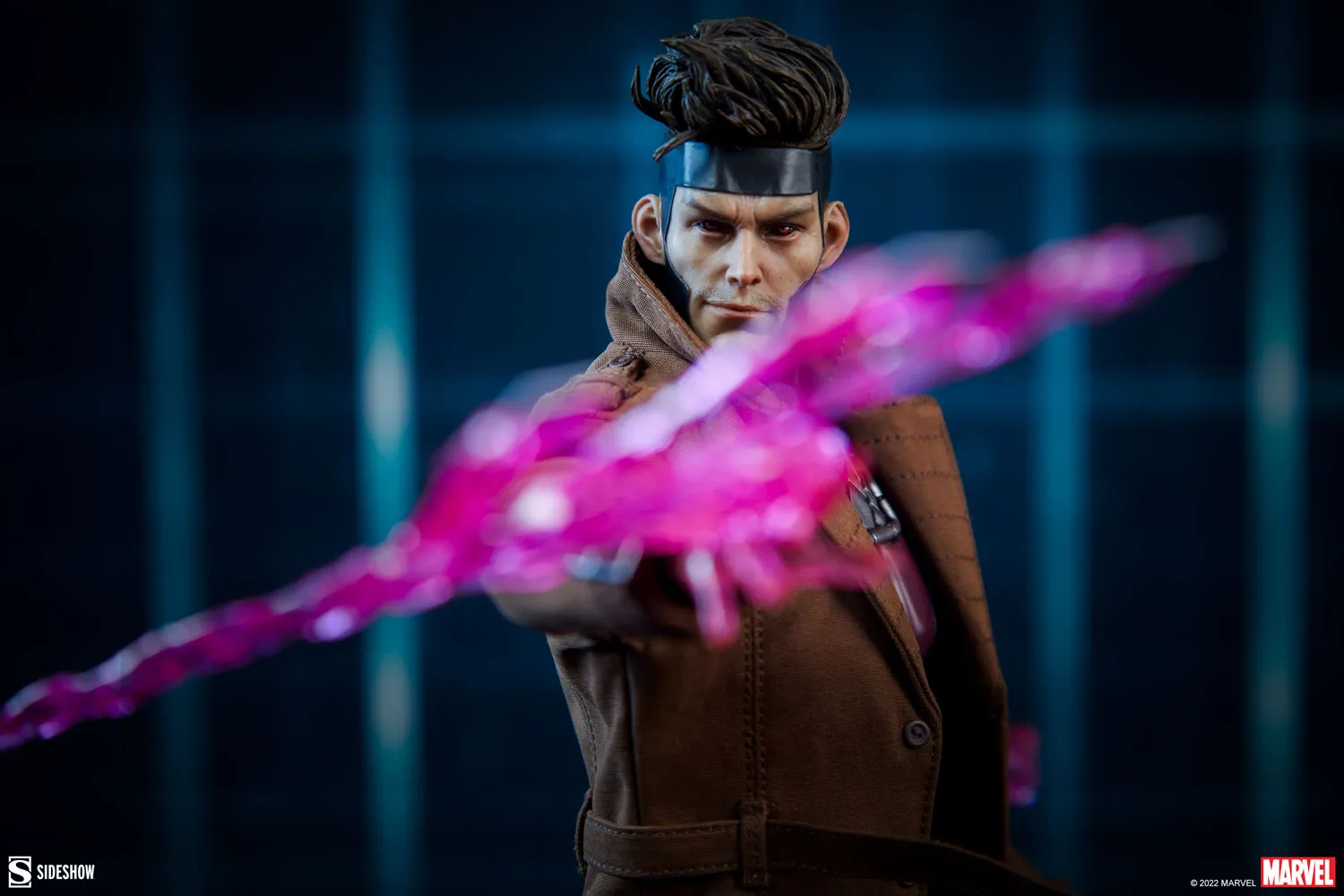 Marvel Gambit Deluxe Sixth Scale Figure