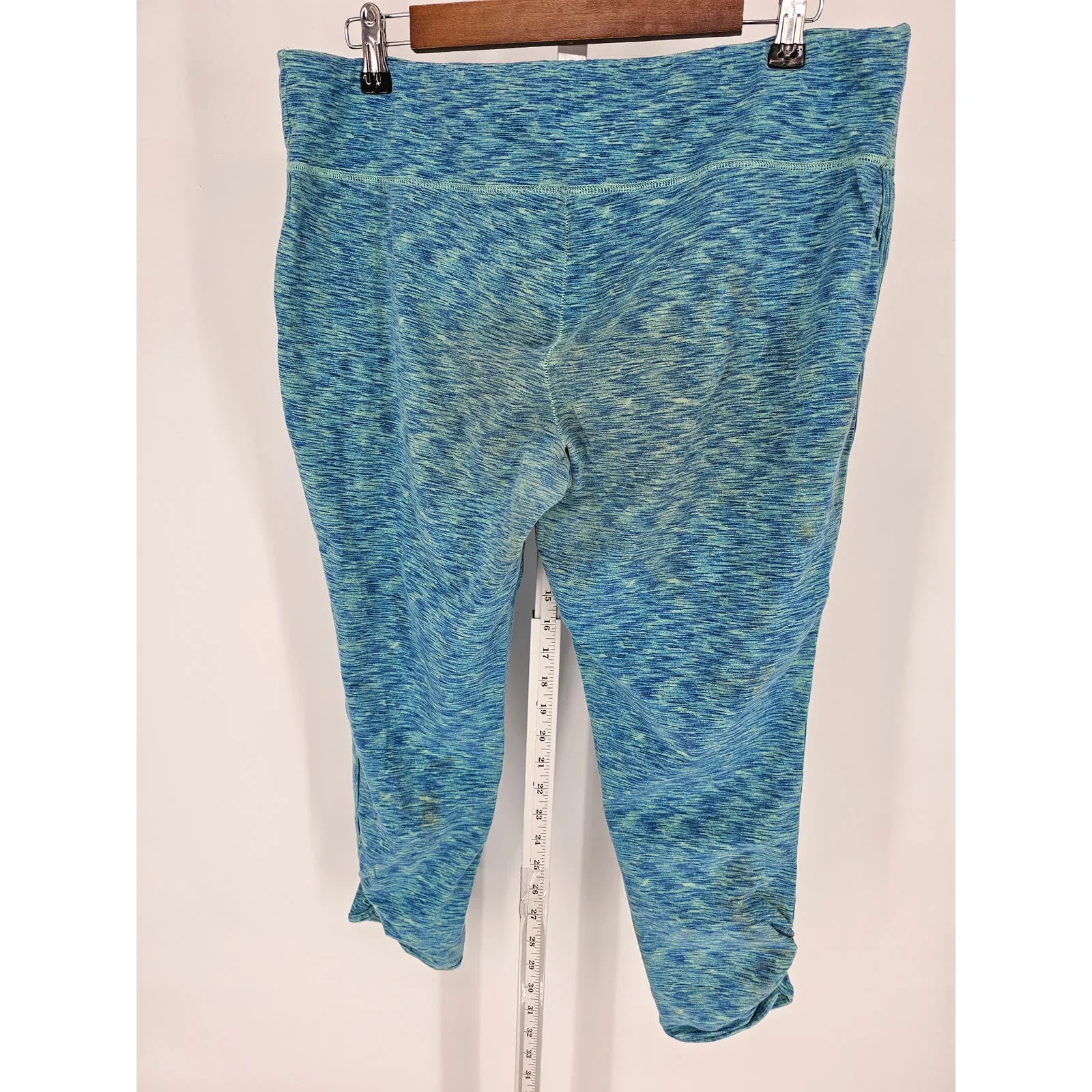 Mossimo Supply Womens Sz XXL Cropped Compression Leggings Light Blue Spacedye