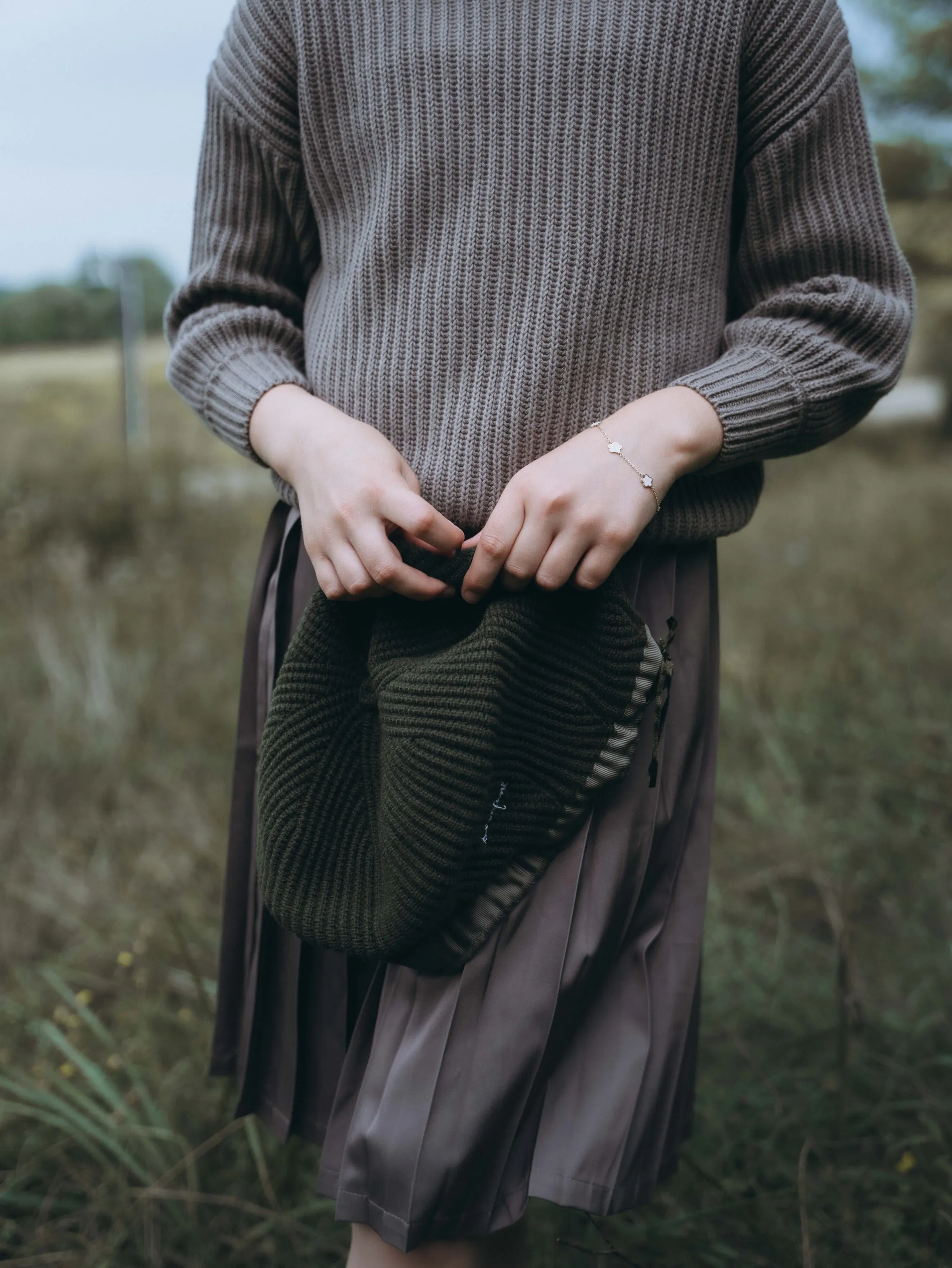 pleated skirt