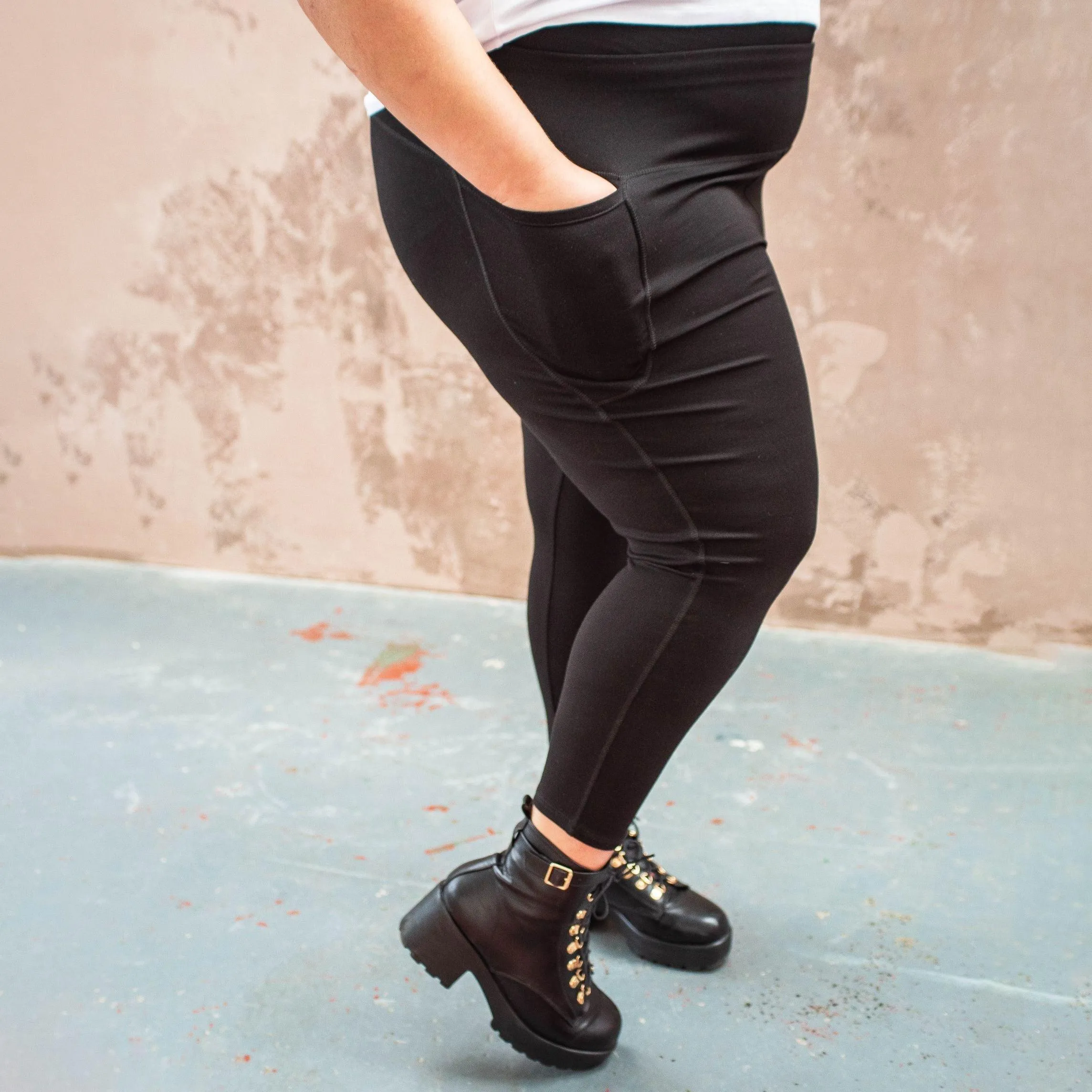 Squat Proof Leggings - Short