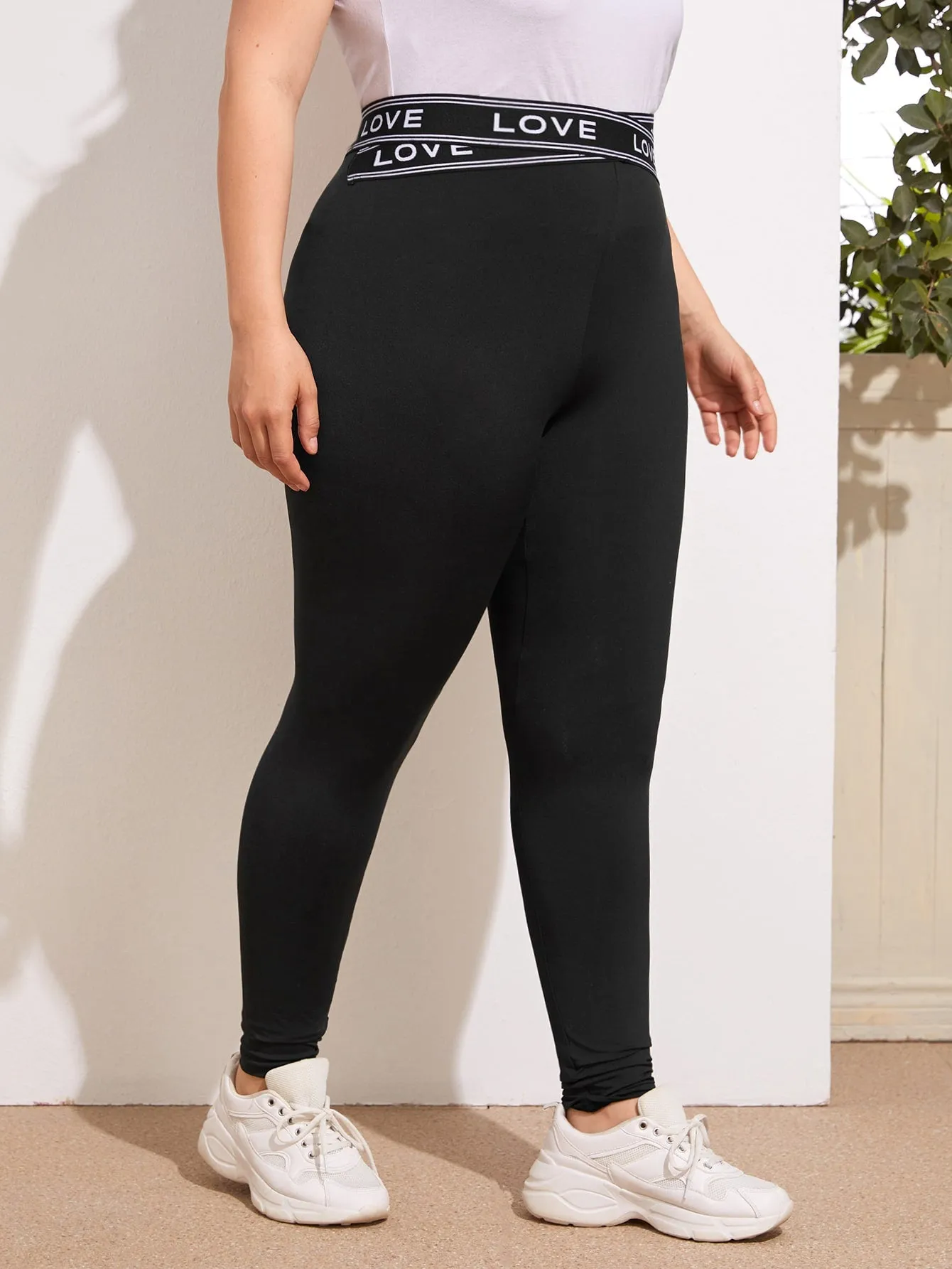 Striped Criss Cross Long Plus Size Leggings